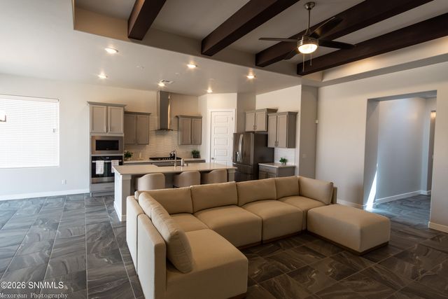6249 Recoleta Road, Las Cruces, NM 88012