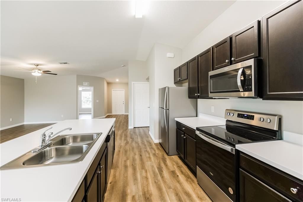 3107 14th ST SW, LEHIGH ACRES, FL 33976 — photo 5