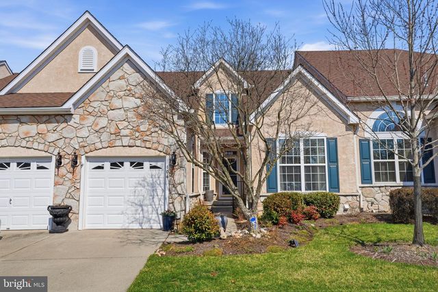 104 MCCONKEY DR, Washington Crossing, PA 18977
