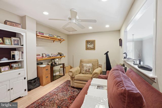 104 MCCONKEY DR, Washington Crossing, PA 18977