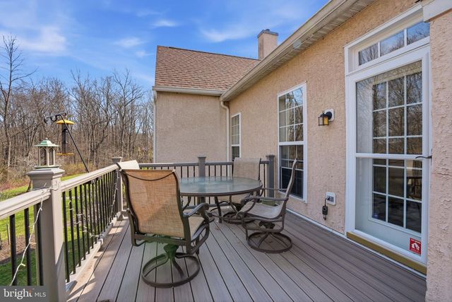 104 MCCONKEY DR, Washington Crossing, PA 18977