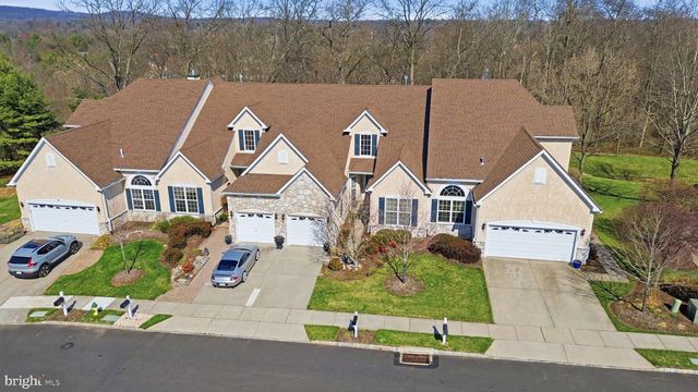104 MCCONKEY DR, Washington Crossing, PA 18977