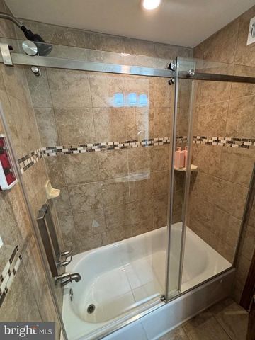 10779 HELMER DR, Philadelphia, PA 19154
