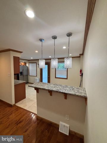 10779 HELMER DR, Philadelphia, PA 19154