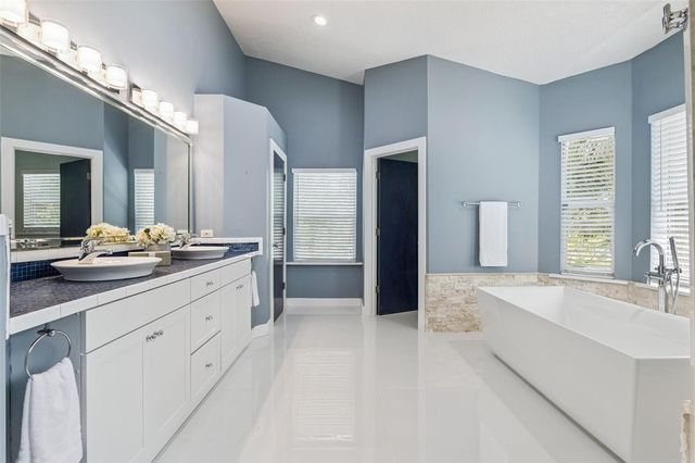 9642 BEAR LAKE ROAD, Apopka, FL 32703