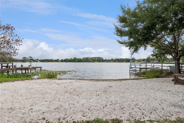 9642 BEAR LAKE ROAD, Apopka, FL 32703