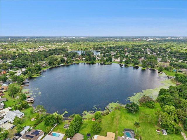 9642 BEAR LAKE ROAD, Apopka, FL 32703