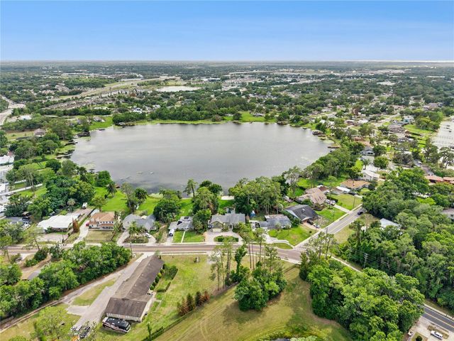 9642 BEAR LAKE ROAD, Apopka, FL 32703
