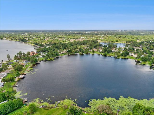 9642 BEAR LAKE ROAD, Apopka, FL 32703