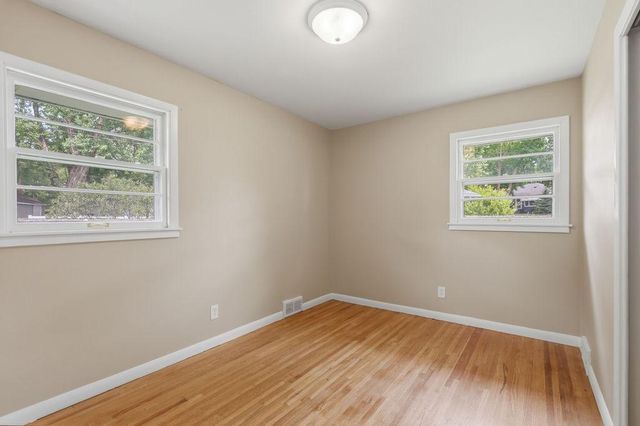 961 37th Avenue NE, Columbia Heights, MN 55421