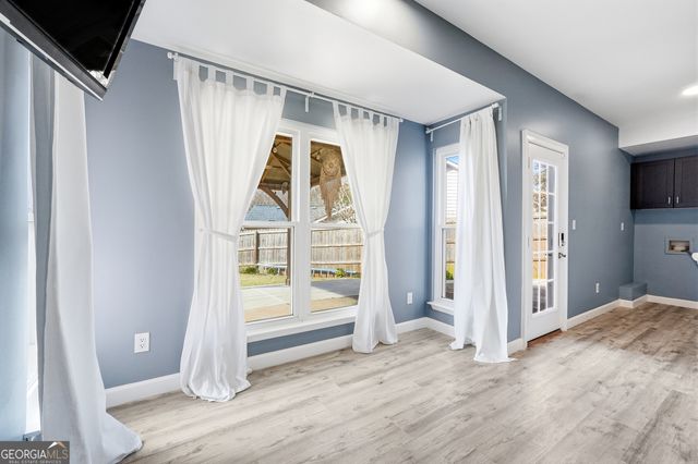 500 Willow Lookout, Alpharetta, GA 30022