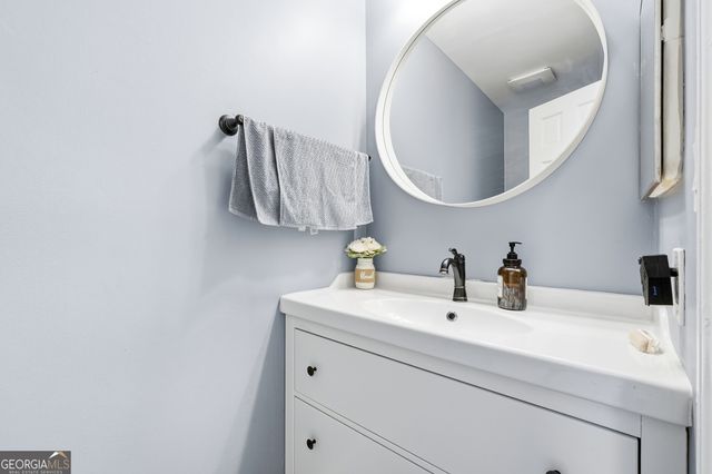 500 Willow Lookout, Alpharetta, GA 30022