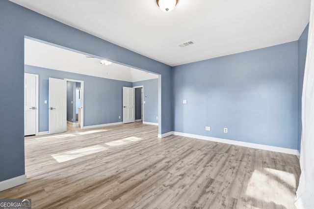 500 Willow Lookout, Alpharetta, GA 30022