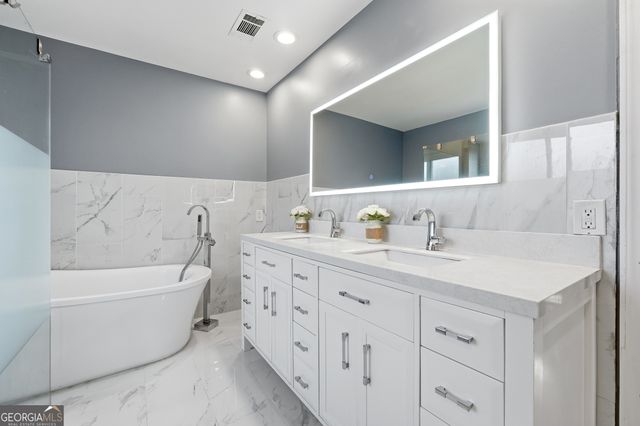 500 Willow Lookout, Alpharetta, GA 30022