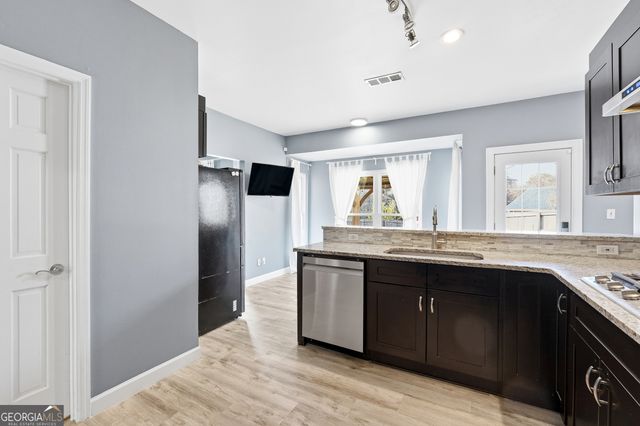 500 Willow Lookout, Alpharetta, GA 30022