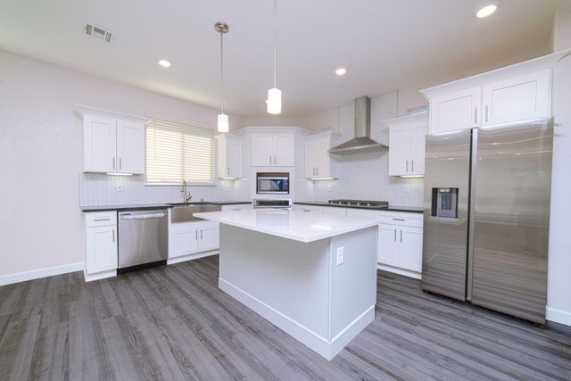 244 Emerald Storm Place, Horizon City, TX 79928