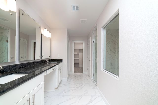 244 Emerald Storm Place, Horizon City, TX 79928