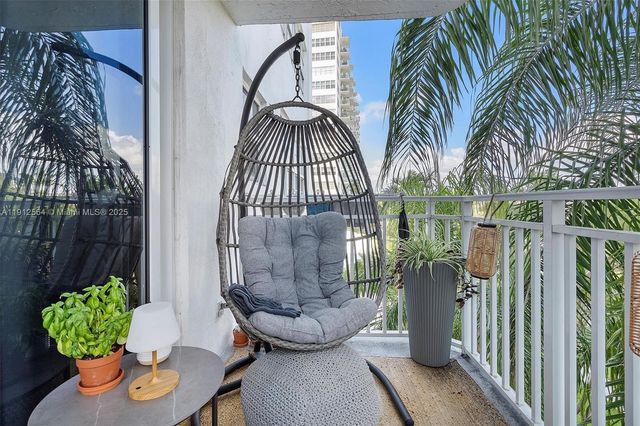 2150 Sans Souci Blvd B311, North Miami, FL 33181