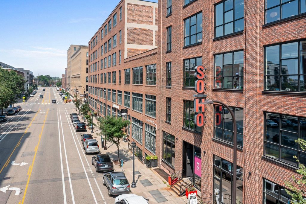 718 Washington Avenue N 201, Minneapolis, MN 55401 — photo 2