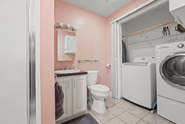 3085 Hunters Hill Dr 3085, Dighton, MA 02715