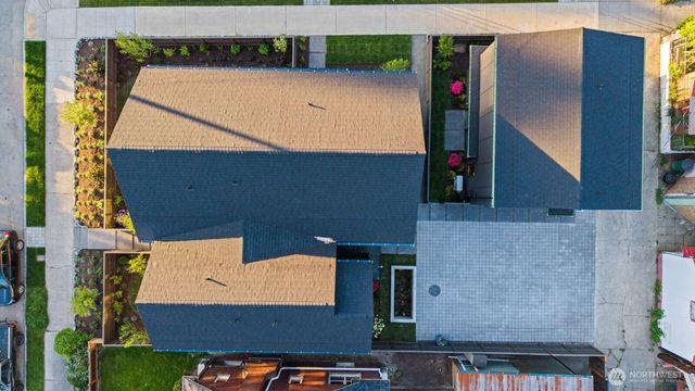 3204 33rd Avenue S, Seattle, WA 98144