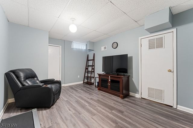 29 Bloomingdale Dr 2B, Hillsborough Twp., NJ 08844