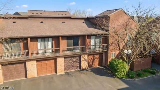 29 Bloomingdale Dr 2B, Hillsborough Twp., NJ 08844