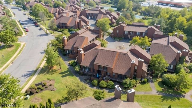 29 Bloomingdale Dr 2B, Hillsborough Twp., NJ 08844