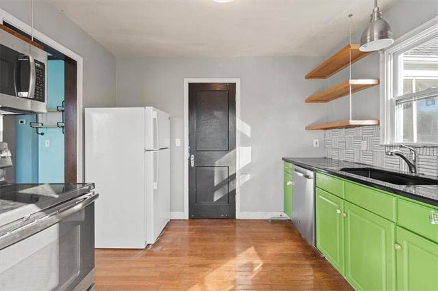 7313 W 61ST Street, Overland Park, KS 66202