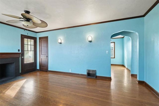 7313 W 61ST Street, Overland Park, KS 66202