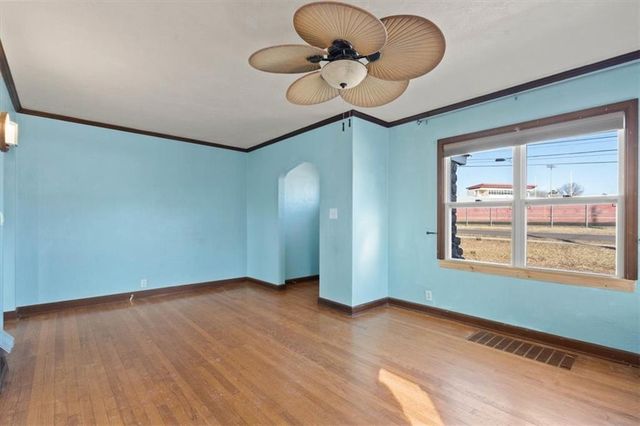 7313 W 61ST Street, Overland Park, KS 66202