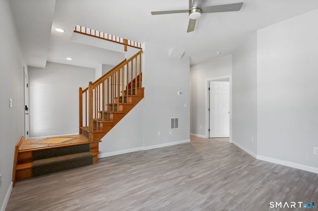 19 Candlewood Springs, New Milford, CT 06776