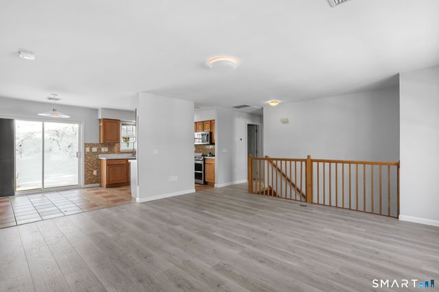 19 Candlewood Springs, New Milford, CT 06776
