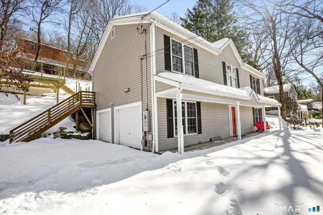 19 Candlewood Springs, New Milford, CT 06776