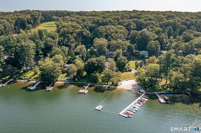 19 Candlewood Springs, New Milford, CT 06776