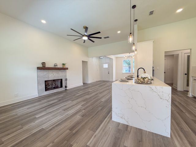 5424 Appalachian Way, Fort Worth, TX 76123