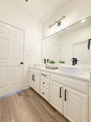 5424 Appalachian Way, Fort Worth, TX 76123