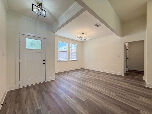 5424 Appalachian Way, Fort Worth, TX 76123