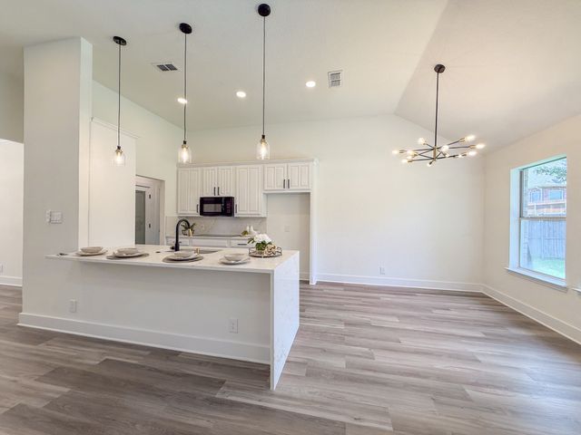 5424 Appalachian Way, Fort Worth, TX 76123