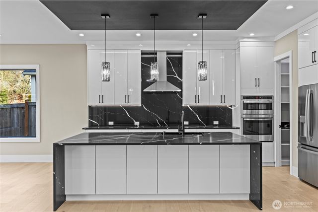 20921 1st Place S, Des Moines, WA 98198