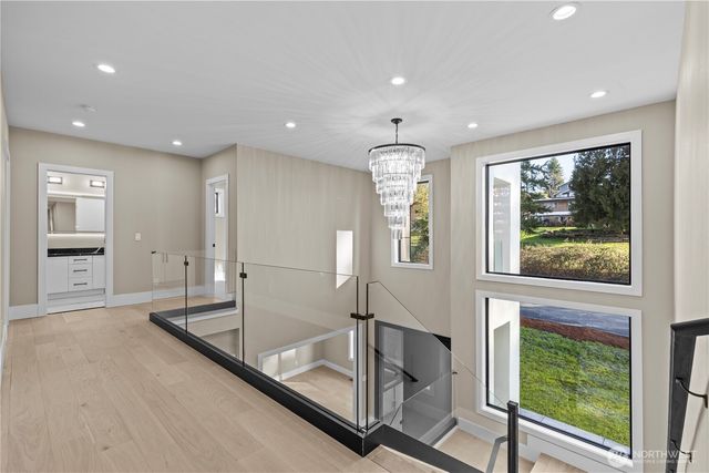 20921 1st Place S, Des Moines, WA 98198