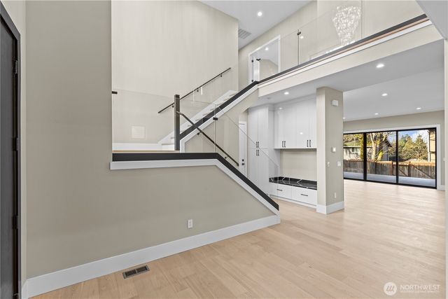 20921 1st Place S, Des Moines, WA 98198