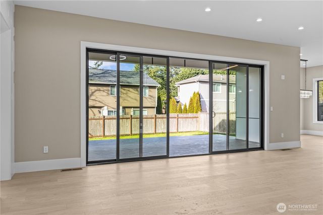 20921 1st Place S, Des Moines, WA 98198