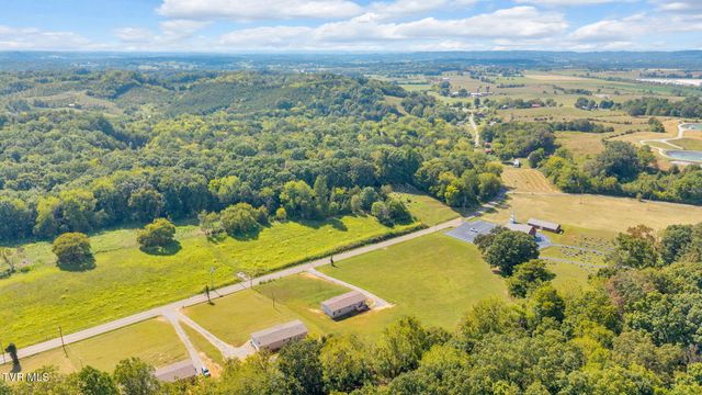 710 Mcdonald Road, Midway, TN 37809