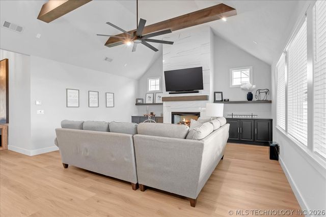 2957 E 146th Street S, Bixby, OK 74008