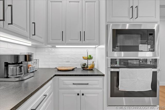 2957 E 146th Street S, Bixby, OK 74008