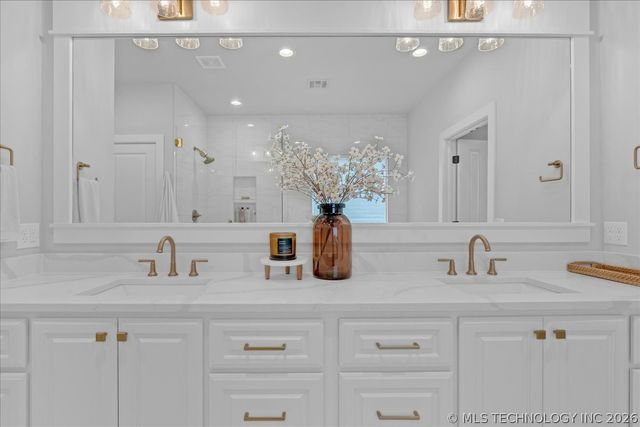 2957 E 146th Street S, Bixby, OK 74008