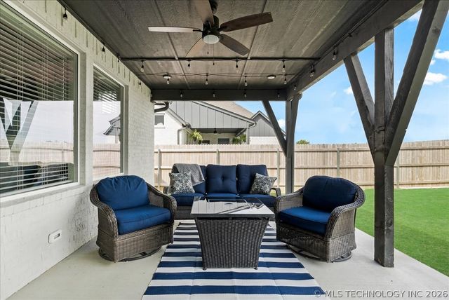 2957 E 146th Street S, Bixby, OK 74008