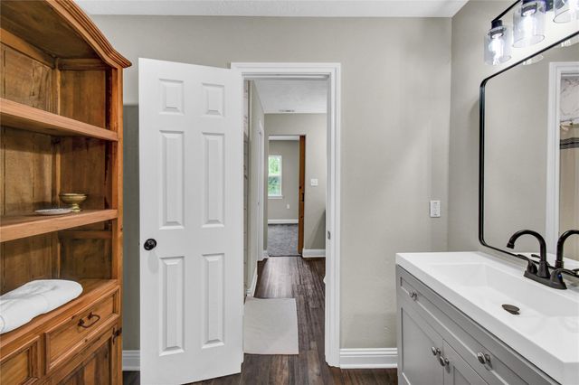 6318 Tercero, Brazoria, TX 77422