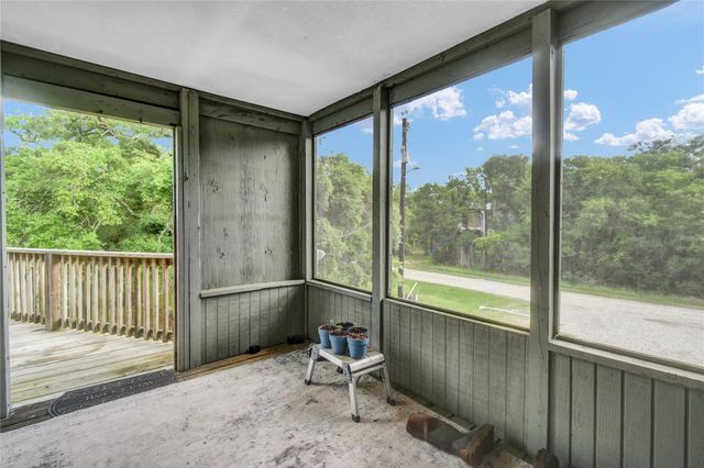 6318 Tercero, Brazoria, TX 77422